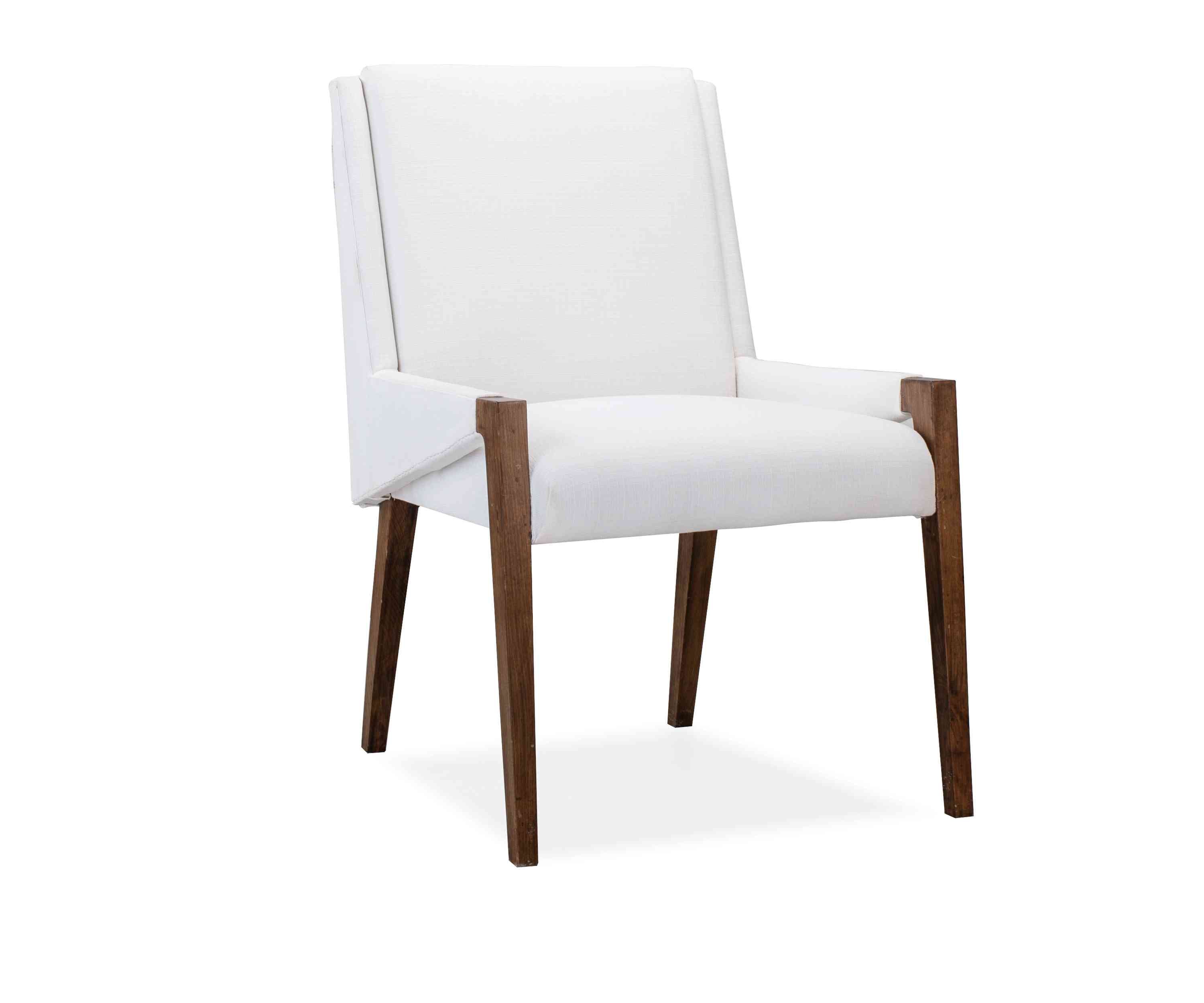FLYNN DINING CHAIR
